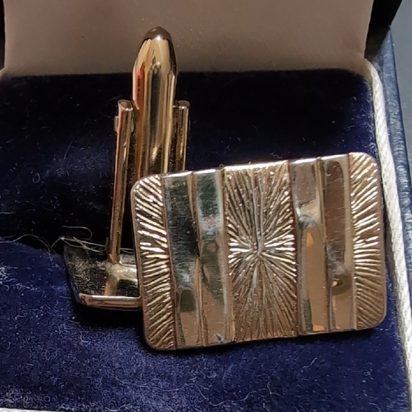 Men's Cufflinks - Picture 3 of 3